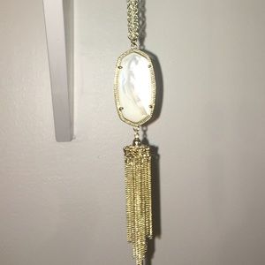 Kendra Scott Rayne Long Necklace: Iridescent Pearl